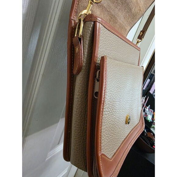 Vintage Dooney & Bourke AWL Pebbled Leather Crossbody (Tan/Brown) - Picture 14 of 16